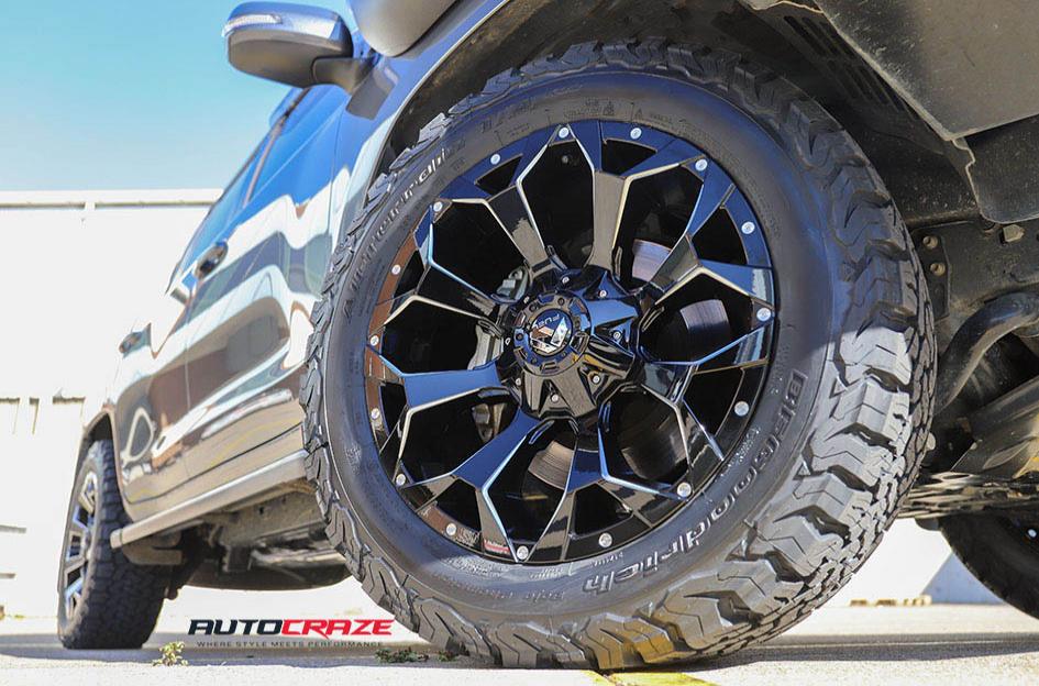 TOYOTA LANDCRUSIER ASSAULT GLOSS BLACK MILLED ACCENTS